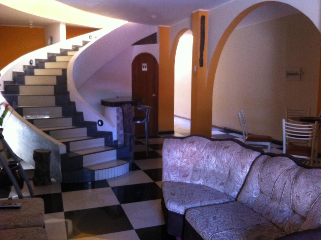 Hostal Luren Nazca Exterior photo